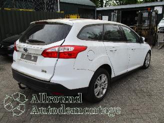 Ford Focus Focus 3 Wagon Combi 1.0 Ti-VCT EcoBoost 12V 125 (M1DA(Euro 5)) [92kW] =
 (02-2012/05-2018) picture 3