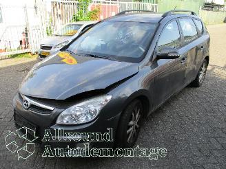 rozbiórka samochody osobowe Hyundai I-30 i30 Crosswagon (WWH) Combi 1.6 CVVT 16V (G4FC-G) [93kW]  (02-2008/06-2=
012) 2009