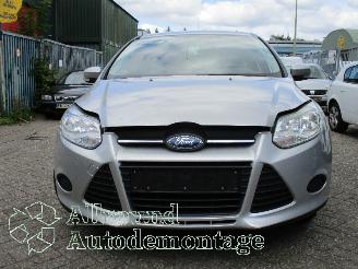 Ford Focus Focus 3 Hatchback 1.6 Ti-VCT 16V 105 (IQDB(Euro 5)) [77kW]  (07-2010/0=
5-2018) picture 6