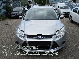 Ford Focus Focus 3 Hatchback 1.6 Ti-VCT 16V 105 (IQDB(Euro 5)) [77kW]  (07-2010/0=
5-2018) picture 5
