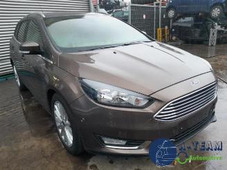 Démontage voiture Ford Focus Focus 3 Wagon, Combi, 2010 / 2020 1.0 Ti-VCT EcoBoost 12V 125 2017/3