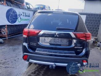 Purkuautot passenger cars Mitsubishi Outlander Outlander (GF/GG), SUV, 2012 / 2022 2.0 16V 4x2 2015/10
