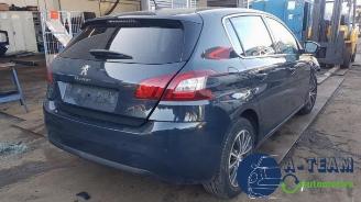 Peugeot 308 308 (L3/L8/LB/LH/LP), Hatchback 5-drs, 2013 / 2021 1.6 BlueHDi 120 picture 7