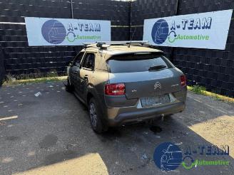 Salvage car Citroën C4 cactus C4 Cactus (0B/0P), Hatchback 5-drs, 2014 1.6 Blue Hdi 100 2015/12