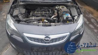 Opel Astra Astra J (PC6/PD6/PE6/PF6), Hatchback 5-drs, 2009 / 2015 1.7 CDTi 16V EcoFLEX 130 picture 4
