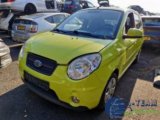 Auto da rottamare Kia Picanto Picanto (BA), Hatchback, 2004 / 2011 1.0 12V 2010/8