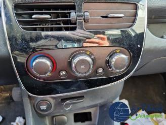 Renault Clio Clio IV (5R), Hatchback 5-drs, 2012 / 2021 0.9 Energy TCE 90 12V picture 31