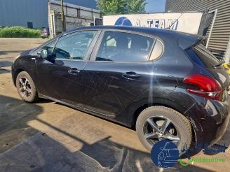 Peugeot 208 208 I (CA/CC/CK/CL), Hatchback, 2012 / 2019 1.2 Vti 12V PureTech 82 picture 14