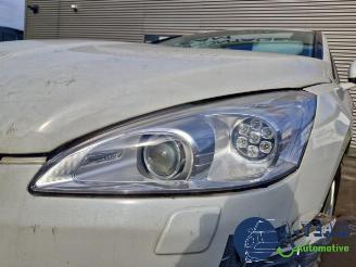 Peugeot 508 508 (8D), Sedan, 2010 / 2018 2.0 Hybrid4 16V picture 19