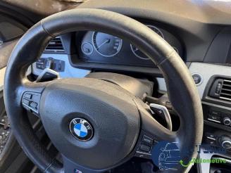 BMW 5-serie 5 serie (F10), Sedan, 2009 / 2016 530i 24V picture 20