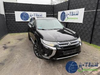 rozbiórka samochody osobowe Mitsubishi Outlander Outlander (GF/GG), SUV, 2012 / 2022 2.0 16V PHEV 4x4 2015/10