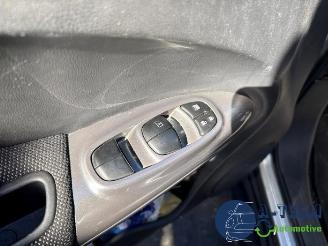 Nissan Juke Juke (F15), SUV, 2010 / 2019 1.6 16V picture 16