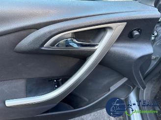 Opel Astra Astra J (PC6/PD6/PE6/PF6), Hatchback 5-drs, 2009 / 2015 1.4 Turbo 16V picture 14