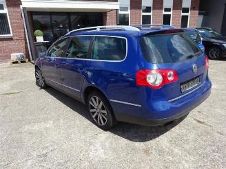 Volkswagen Passat Passat Variant (3C5), Combi, 2005 / 2010 2.0 FSI 16V picture 3
