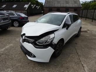 Purkuautot passenger cars Renault Clio Clio IV Estate/Grandtour (7R), Combi 5-drs, 2012 / 2021 0.9 Energy TCE 12V 2015/1