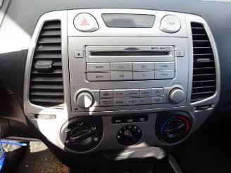 Hyundai I-20 i20, Hatchback, 2008 / 2015 1.4i 16V picture 16