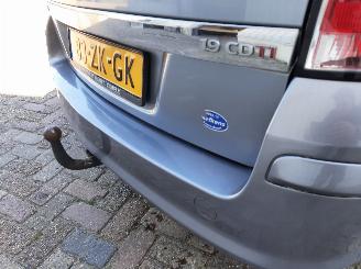 Opel Astra Astra H SW (L35) Combi 1.9 CDTi 16V 150 (Z19DTH(Euro 4)) [110kW]  (09-=
2004/10-2010) picture 15