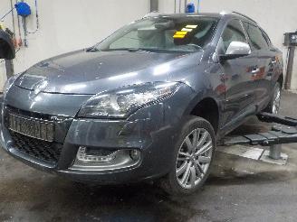 begagnad bil auto Renault Mégane Megane III Grandtour (KZ) Combi 5-drs 1.5 dCi 110 (K9K-636(K9K-A6)) [8=
1kW]  (02-2009/04-2016) 2012/6