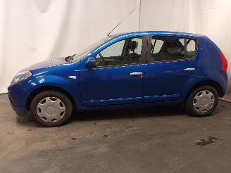 Dacia Sandero Sandero I (BS) Hatchback 1.2 16V (D4F-732(D4F-F7)) [55kW]  (11-2008/12=
-2012) picture 4