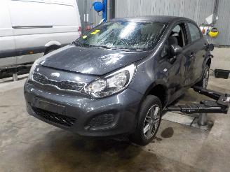 Purkuautot passenger cars Kia Rio Rio III (UB) Hatchback 1.2 CVVT 16V (G4LA5) [63kW]  (09-2011/12-2017) 2013
