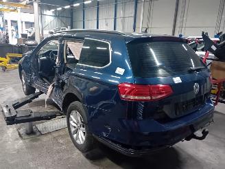 Volkswagen Passat Passat Variant (3G5) Combi 1.6 TDI 16V (DCXA) [88kW]  (08-2014/11-2020=
) picture 4