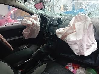 Dacia Sandero Sandero II Hatchback 0.9 TCE 12V (H4B-A400(Euro 5)) [66kW]  (10-2012/.=
=2E.) picture 5