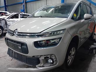 demontáž osobní automobily Citroën  Grand C4 Spacetourer (3A) MPV 1.2 12V PureTech 130 (EB2DTS(HNY)) [96kW=
]  (04-2018/...) 2015