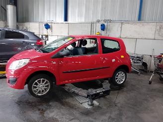 Sloopauto Renault Twingo Twingo II (CN) Hatchback 3-drs 1.2 (D7F-800(Euro 4)) [43kW]  (03-2007/=
09-2014) 2009