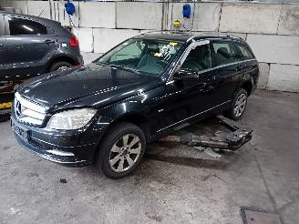 disassembly passenger cars Mercedes C-klasse C Estate (S204) Combi 2.2 C-180 CDI 16V BlueEFFICIENCY (OM651.913) [88=
kW]  (04-2010/08-2014) 2010