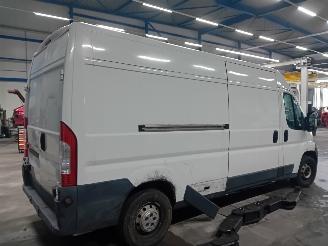 Peugeot Boxer Boxer (U9) Van 2.2 HDi 120 Euro 4 (22DT(4HU)) [88kW]  (04-2006/12-2016=
) picture 3