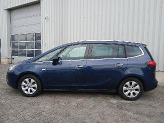 Opel Zafira Zafira Tourer (P12) MPV 1.4 Turbo 16V ecoFLEX (A14NET(Euro 5)) [88kW] =
 (10-2011/06-2014) picture 4