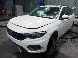 Uttjänta bilar auto Fiat Tipo Tipo (356W/357W) Combi 1.4 T-Jet 16V (940.B.7000(Euro 6)) [88kW]  (03-=
2016/10-2020) 2019