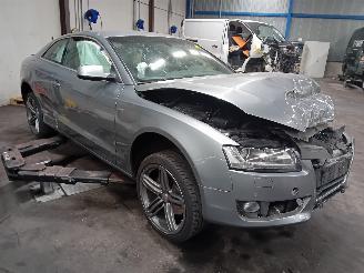 Audi A5 A5 (8T3) Coupé 2.0 TFSI 16V (CDNC(Euro 5)) [155kW]  (06-2008/04-2013=
) picture 2