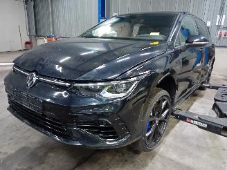 Vrakbiler auto Volkswagen Golf Golf VIII (CD1) Hatchback 2.0 TSI R 16V 4Motion (DNFF) [245kW]  (07-20=
22/...) 2023