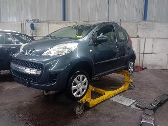 Salvage car Peugeot 107 107 Hatchback 1.0 12V (384F(1KR)) [50kW]  (06-2005/05-2014) 2010
