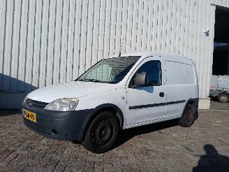 Opel Combo Combo (Corsa C) Van 1.4 16V Twin Port (Z14XEP(Euro 4)) [66kW]  (10-200=
4/02-2012) picture 3