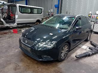 Sloopauto Seat Leon Leon ST (5FF) Combi 5-drs 1.6 TDI 16V (DBKA) [81kW]  (09-2013/08-2020)= 2014/12