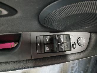 BMW 3-serie 3 serie Touring (E91) Combi 318i 16V (N43-B20A) [105kW]  (05-2007/05-2=
012) picture 12