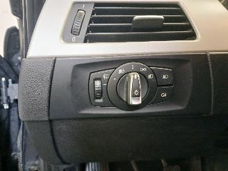 BMW 3-serie 3 serie Touring (E91) Combi 318i 16V (N43-B20A) [105kW]  (05-2007/05-2=
012) picture 13