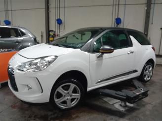 Citroën DS3 DS3 (SA) Hatchback 1.2 12V PureTech 82 (EB2F(HMZ)) [60kW]  (01-2013/03=
-2015) picture 1