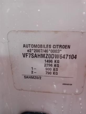 Citroën DS3 DS3 (SA) Hatchback 1.2 12V PureTech 82 (EB2F(HMZ)) [60kW]  (01-2013/03=
-2015) picture 6
