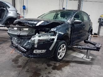 Autoverwertung Volkswagen Polo Polo V (6R) Hatchback 1.2 12V BlueMotion Technology (CGPA(Euro 5)) [51=
kW]  (06-2009/05-2014) 2009/9