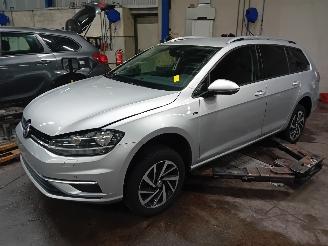 Autoverwertung Volkswagen Golf Golf VII Variant (AUVV) Combi 2.0 TDI 16V (DFGA) [110kW]  (04-2013/12-=
2020) 2019/1