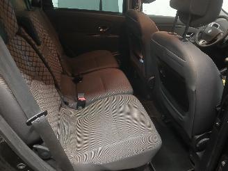 Renault Scenic Scénic III (JZ) MPV 1.4 16V TCe 130 (H4J-700(H4J-A7)) [96kW]  (02-20=
09/09-2016) picture 10