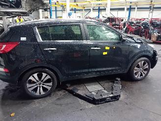 Kia Sportage Sportage (SL) Terreinwagen 2.0 CRDi 16V VGT 4x4 (D4HA) [100kW]  (07-20=
10/02-2016) picture 3