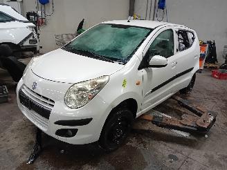 Autoverwertung Suzuki Alto Alto Hatchback 5-drs 1.0 12V (K10B) [50kW]  (01-2009/...) 2010/1