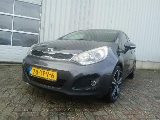 Damaged car Kia Rio Rio III (UB) Hatchback 1.2 CVVT 16V (G4LA5) [63kW]  (09-2011/12-2017) 2012/3