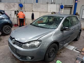 Vrakbiler auto Volkswagen Golf Golf VI (5K1) Hatchback 1.6 TDI 16V (CAYC(Euro 5)) [77kW]  (02-2009/11=
-2012) 2011/6