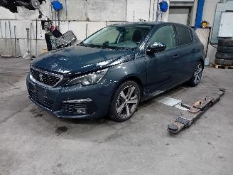 Dezmembrări autoturisme Peugeot 308 308 (L3/L8/LB/LH/LP) Hatchback 5-drs 1.2 12V e-THP PureTech 130 (EB2DT=
S(HNY)) [96kW]  (11-2013/06-2021) 2019/7