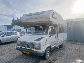 Schadeauto Peugeot J5 J5 (280P) Bus 2.5 D (CRD93) [54kW]  (09-1981/09-1990) 1990/6